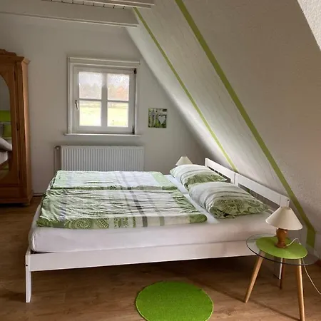 Kiesow Apartment *